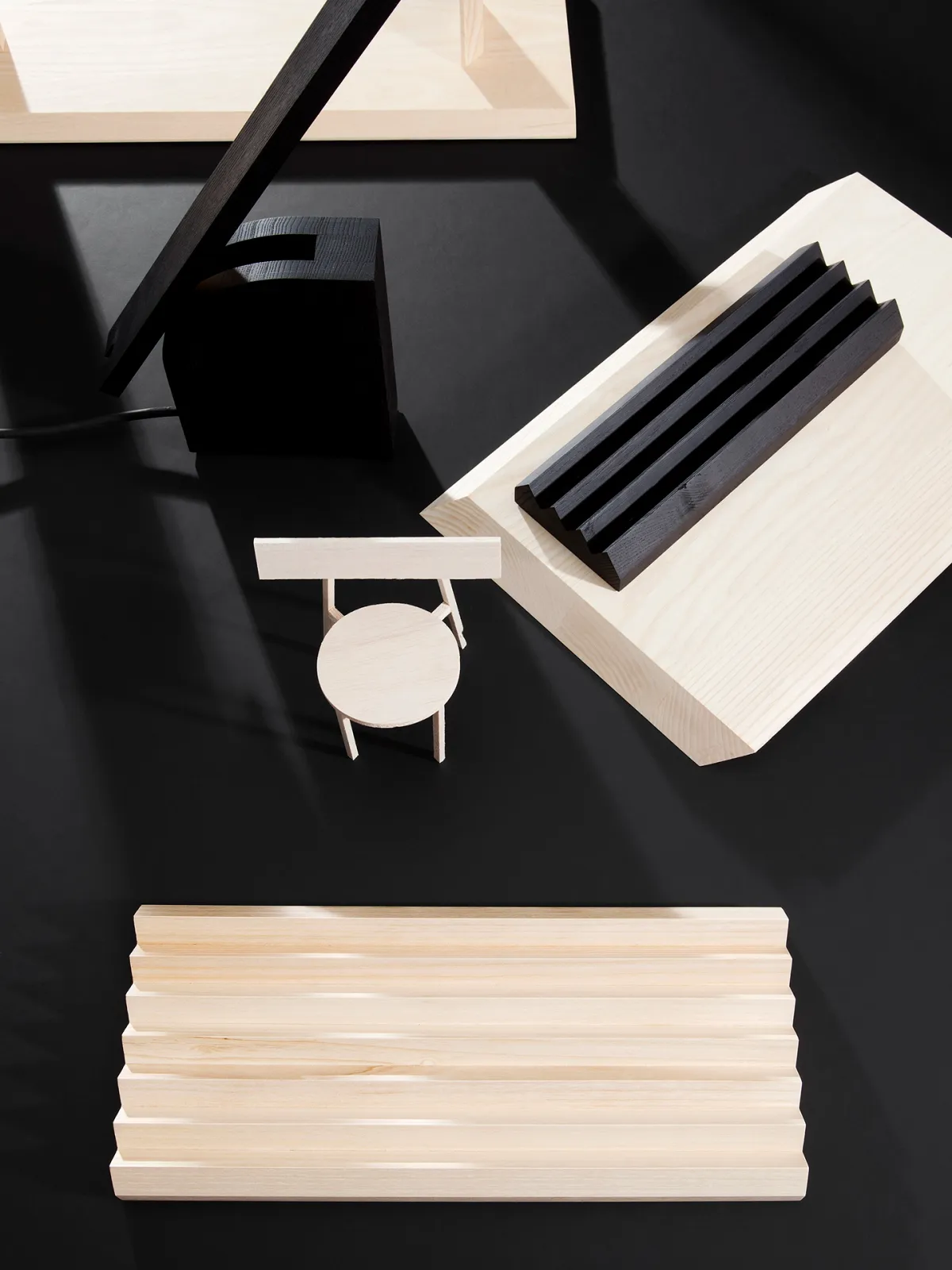 Daniela-Tonatiuh--SURFACEMAGAZINE-ACE-004--2013