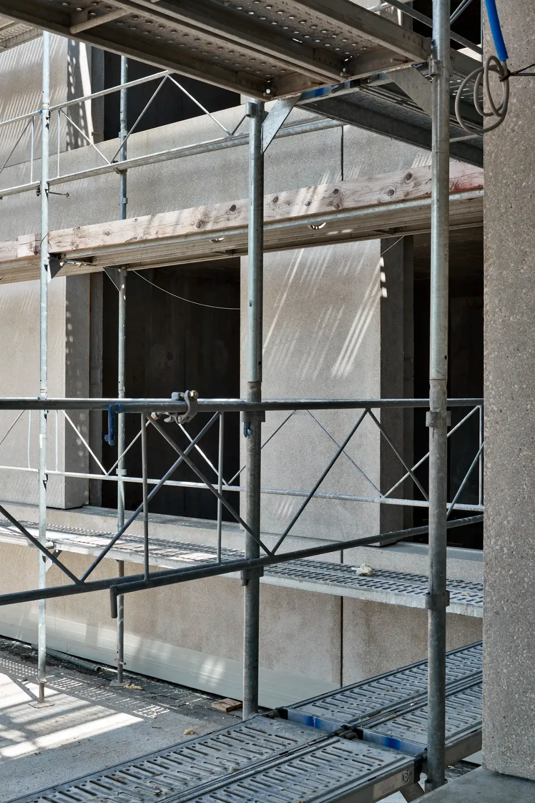 Daniela-Tonatiuh—CORPUS_GENTH—006--2021