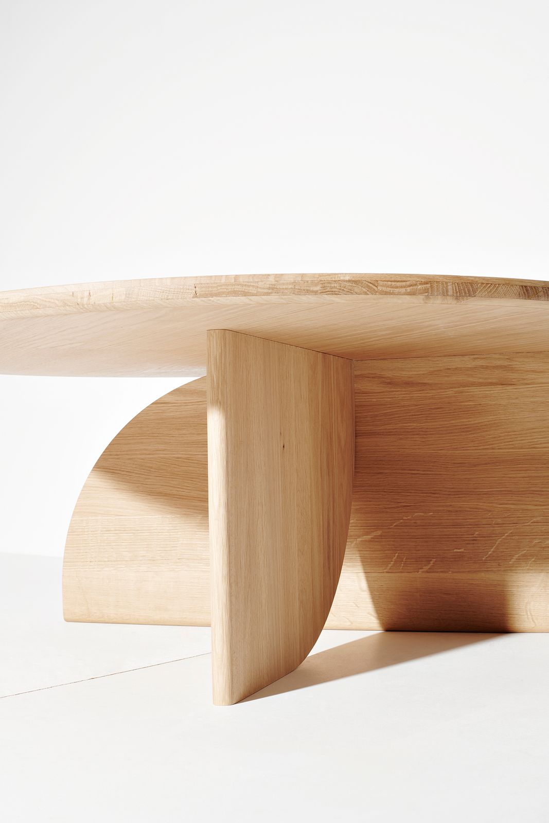 Daniela-Tonatiuh--SINGAL-TABLES-005--2018