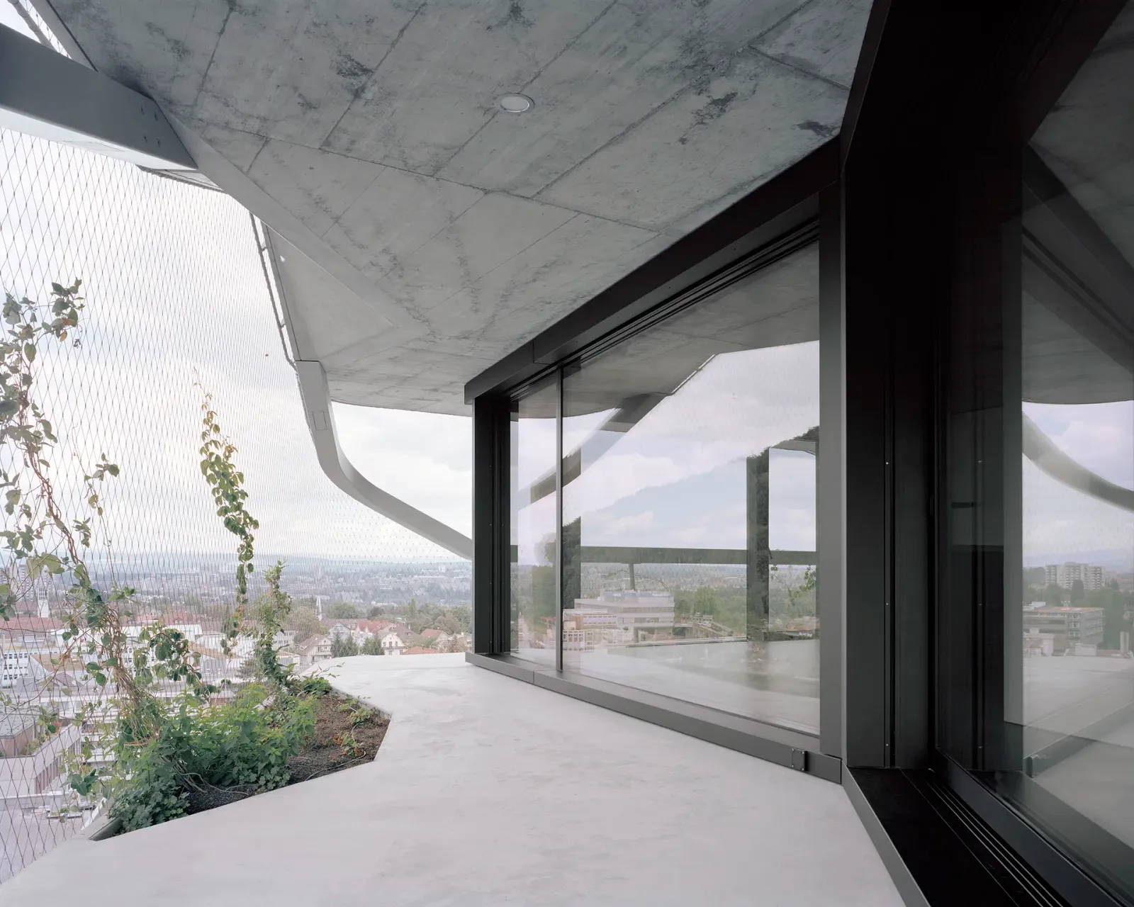 Daniela-Tonatiuh—GREENTOWER—005--2016