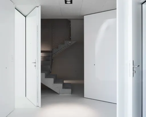 Daniela-Tonatiuh--5House--006--2011