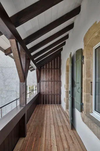 Daniela-Tonatiuh—MARGINALIA_C—002--2021