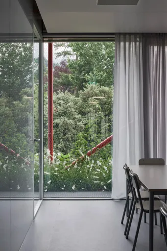 Daniela-Tonatiuh—INCHES_VIGA—003--2021