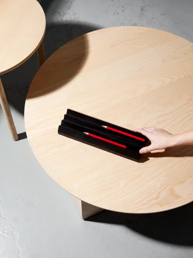 Daniela-Tonatiuh--SURFACEMAGAZINE-ACE-002--2013