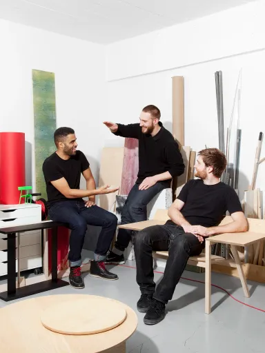 Daniela-Tonatiuh--SURFACEMAGAZINE-ACE-001--2013